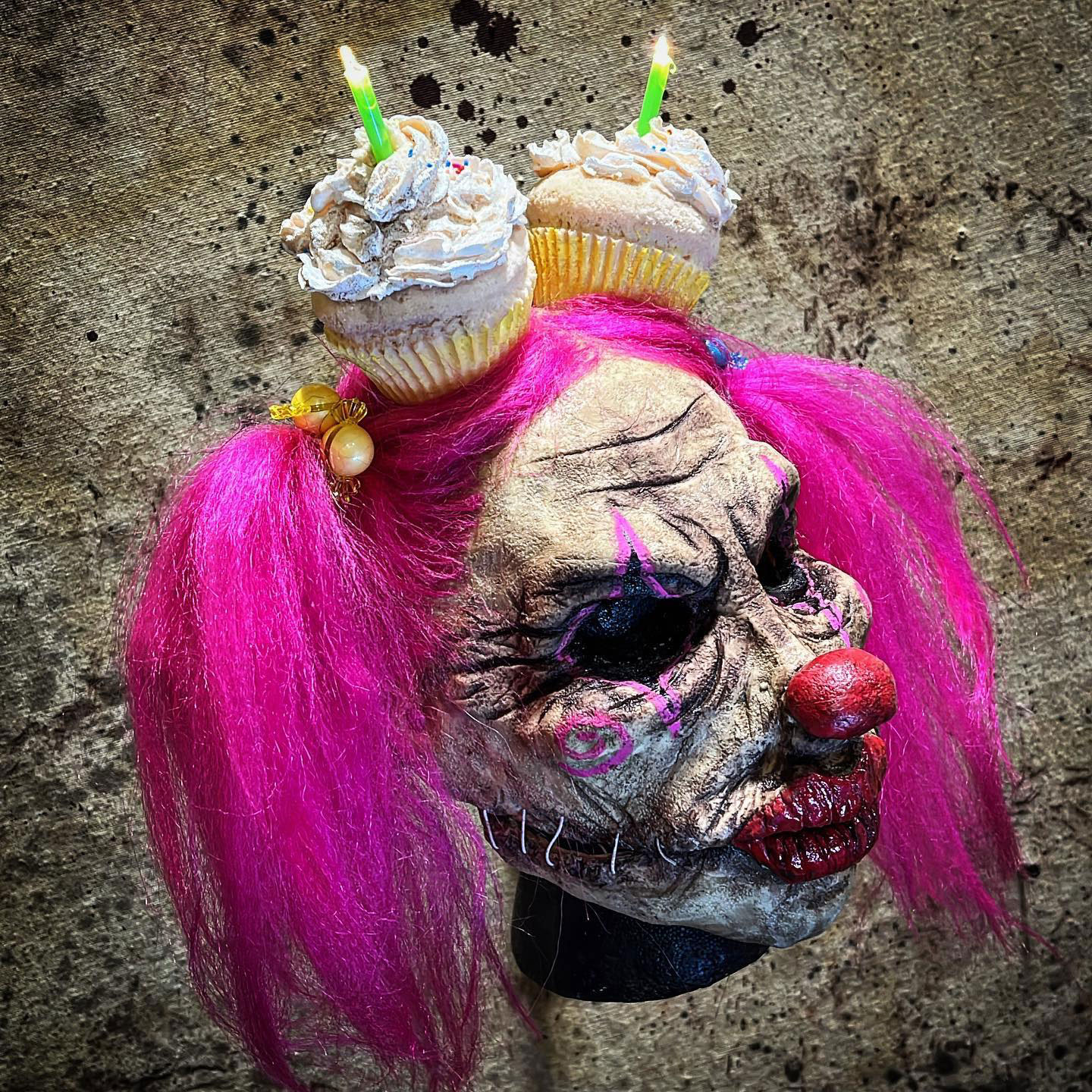 Cupcake mask