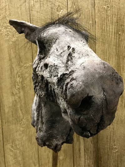 giddy up horse head prop