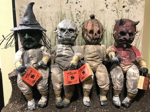 Forevermore Dolls picture 16 created by Pumpkin Pulp. Pumpkin Pulp buy and shop creepy scary horror halloween masks and props. Custom work also available. Located in Muncie, Indiana.